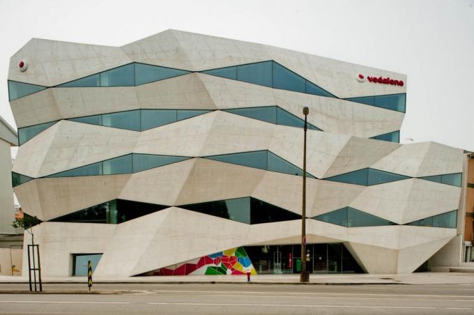 यूरोपीय वास्तुकला: पुर्तगाल में वोडाफोन मुख्यालय