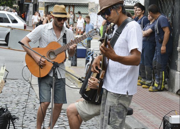 यात्रा अर्जेंटीना: संगीतकारों