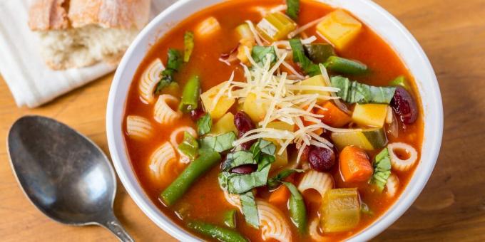 इटली का सब्जी और पासता वाला सूप