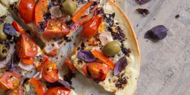 टॉर्टिला पिज्जा: तैयार पकवान