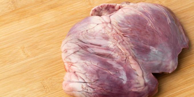 पोर्क दिल को कैसे और कैसे पकाने के लिए: पोर्क दिल को काटें