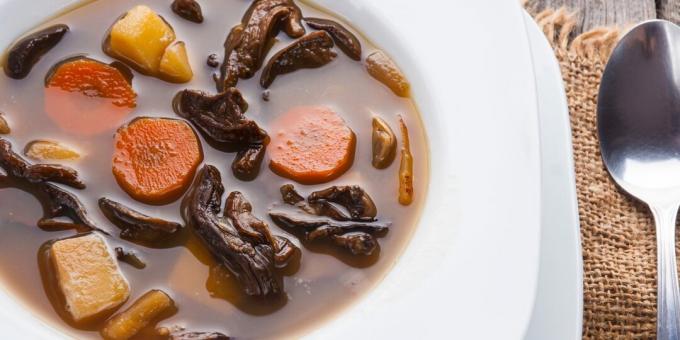 पालेओ आहार साप्ताहिक मेनू: आलू के साथ मशरूम सूप के तीन प्रकार