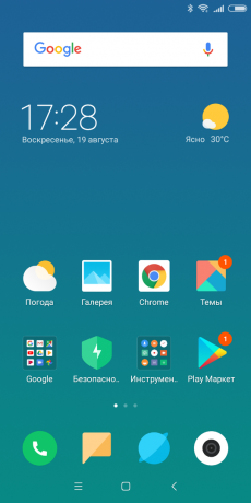 Xiaomi रेडमी 6: डेस्क