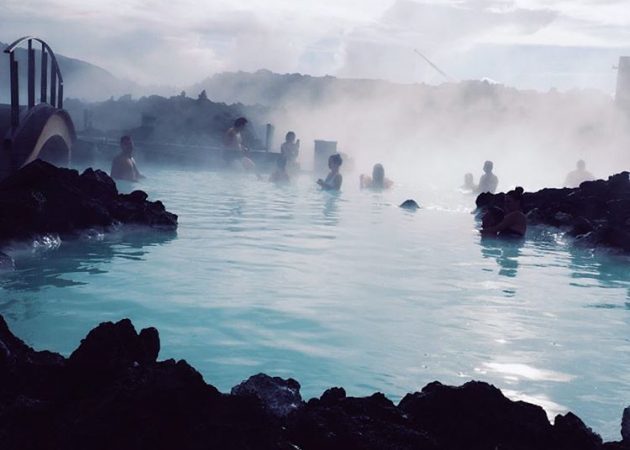 ग्रह पर खूबसूरत जगहों: आइसलैंड