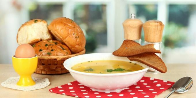 पनीर पकौड़ी के साथ चिकन सूप