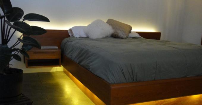 छोटे बेडरूम: असामान्य बिस्तर