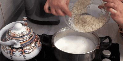 दूध के साथ चावल दलिया