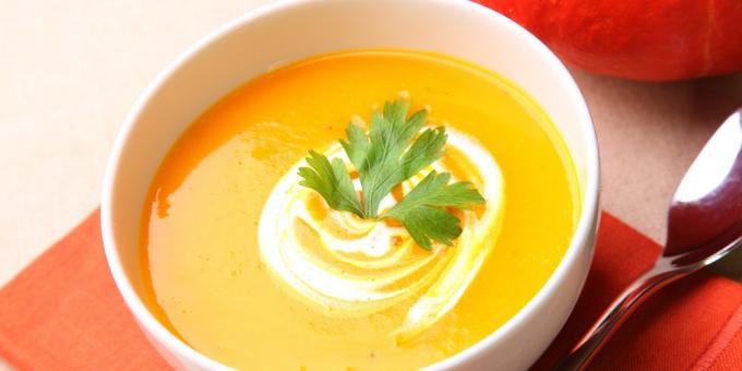 क्रीम सूप व्यंजनों: कद्दू का सूप