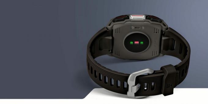 Timex ने अपनी पहली स्मार्ट घड़ी का अनावरण किया। उनके पास 25 दिनों के लिए चार्ज है