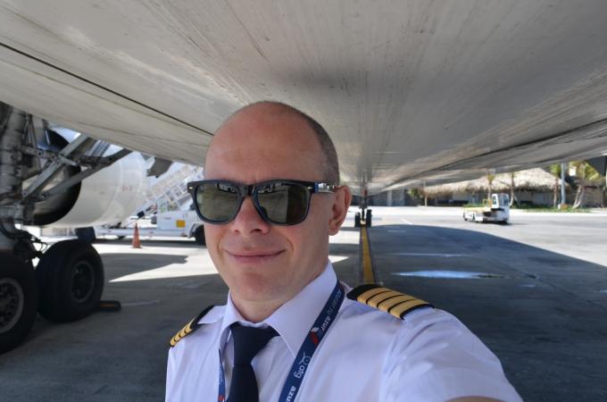 एंड्रयू Gromozdin पायलट मांग पेशे पर "बोइंग"