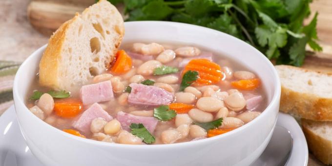 बीन और हैम सूप: एक सरल नुस्खा