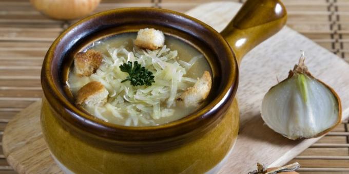 पनीर और सरसों के साथ प्याज का सूप