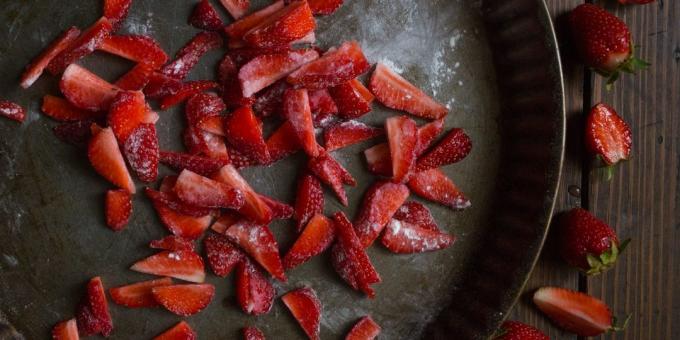 chimichanga: स्ट्रॉबेरी