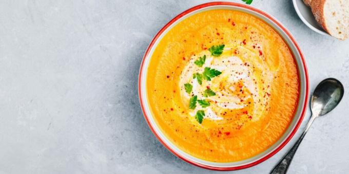नारियल के दूध के साथ गाजर का सूप