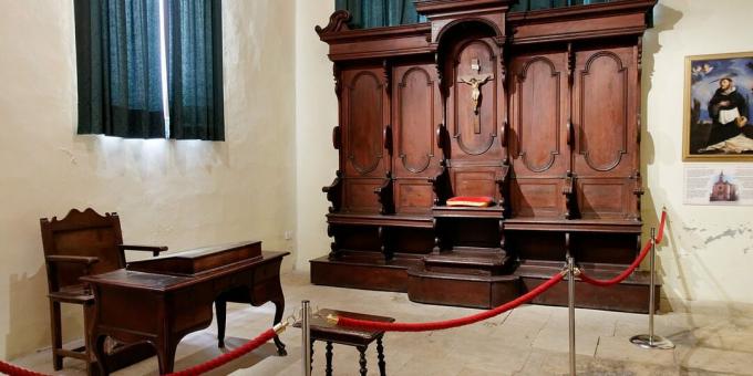 मध्य युग में धर्माधिकरण: विटोरियोसा, माल्टा में जिज्ञासु महल में न्यायाधिकरण