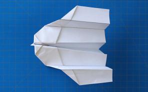 10 रचनात्मक तरीके: कागज के हवाई जहाज बनाने के लिए
