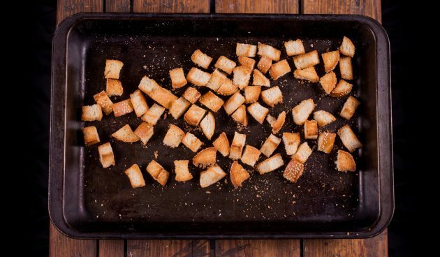 पनीर के शौकीन कैसे बनाएं: अपनी ब्रेड को ओवन में सुखाएं