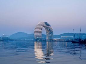 आधुनिक चीनी वास्तुकला की सबसे असामान्य भवनों के 10