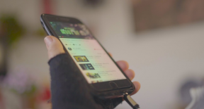 नेत्र - iPhone के लिए एक कवर के रूप में Android पर एक पूर्ण स्मार्टफोन