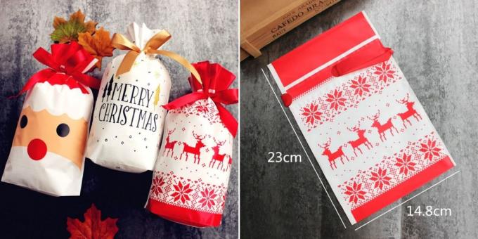 रिबन के साथ क्रिसमस पैकेज: उपहार के लिए पैकिंग